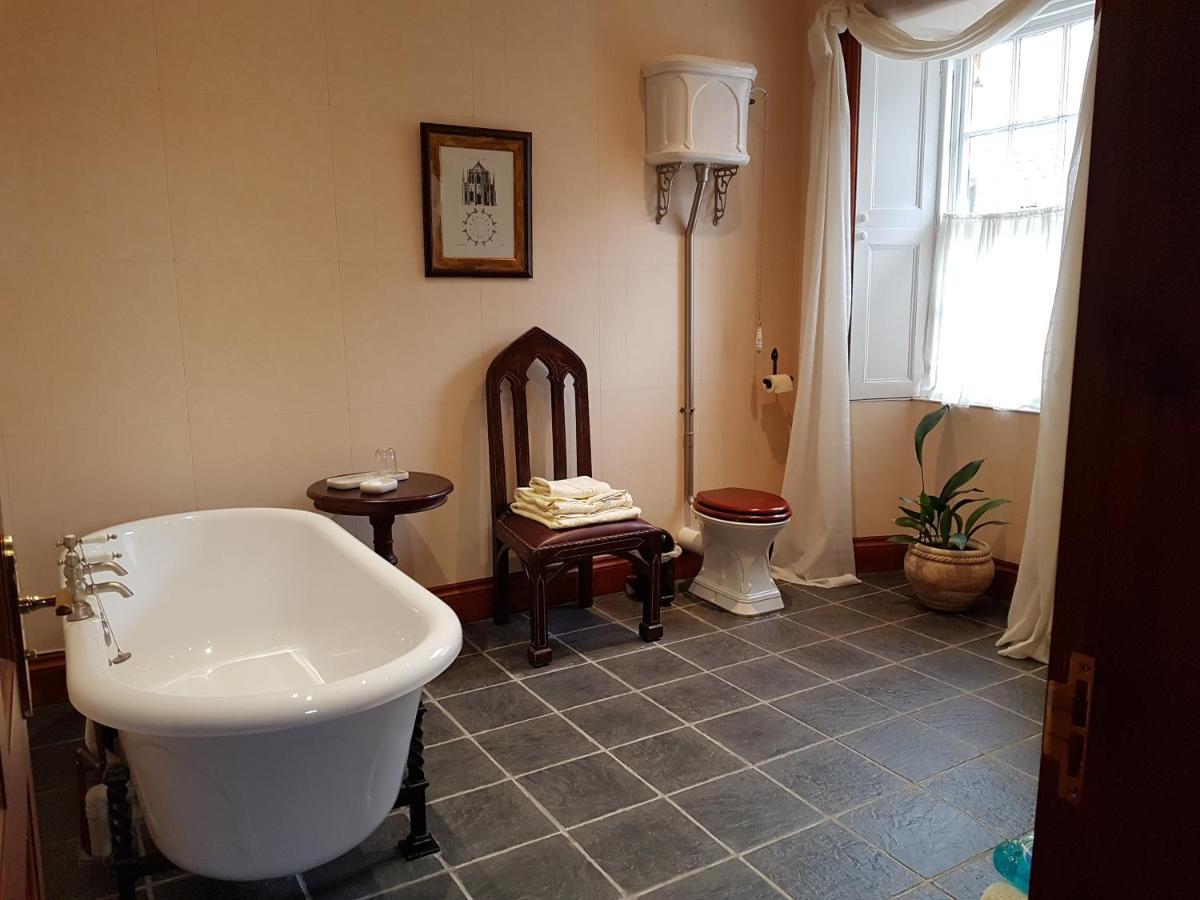 Moraybank Bed & Breakfast Элгин Экстерьер фото
