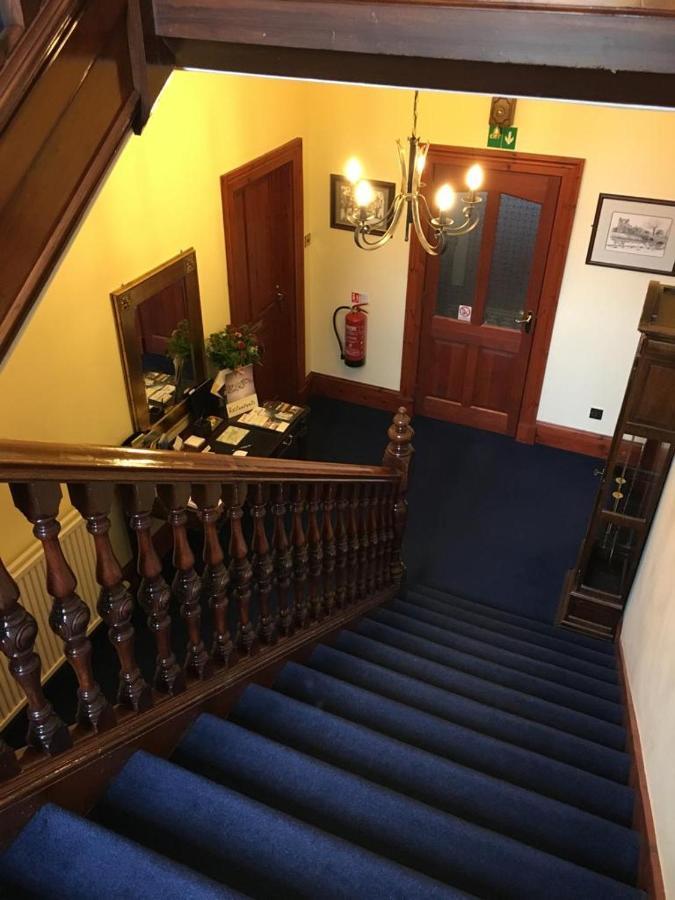 Moraybank Bed & Breakfast Элгин Экстерьер фото