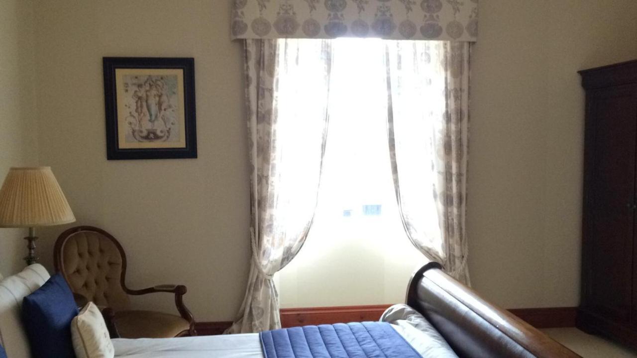 Moraybank Bed & Breakfast Элгин Экстерьер фото